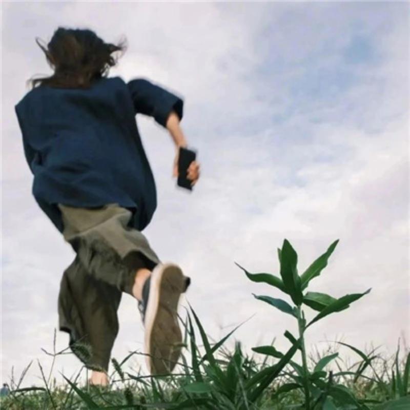 北京陪玩伴游学生车模侍以旋