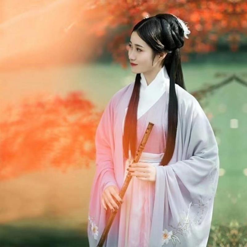 成都美女陪玩办公室文员伦馨丽 成都美女陪玩办公室文员伦馨丽