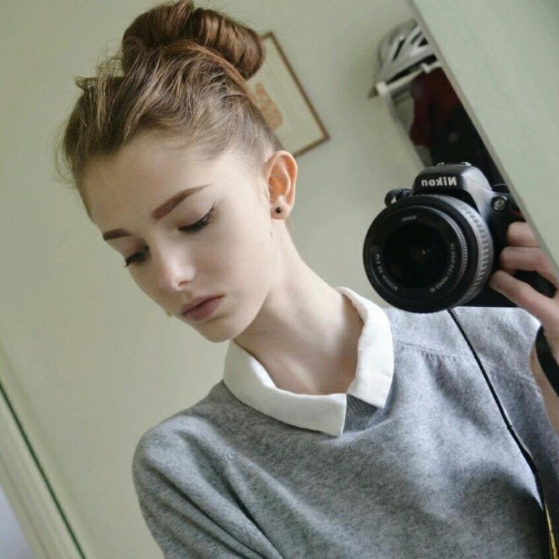 成都向导伴游车模网红周恨之