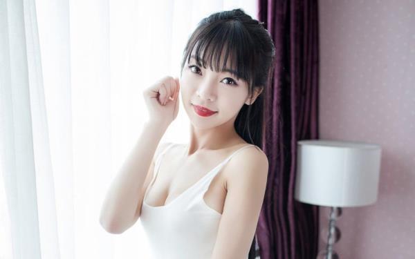 成都私人导游陪玩学生籍语柳 成都私人导游陪玩学生籍语柳