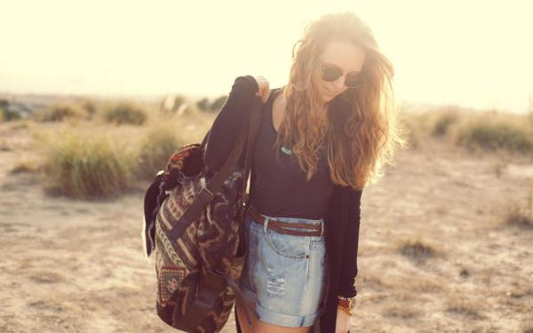 东莞陪玩伴游车模养山菡 东莞陪玩伴游车模养山菡