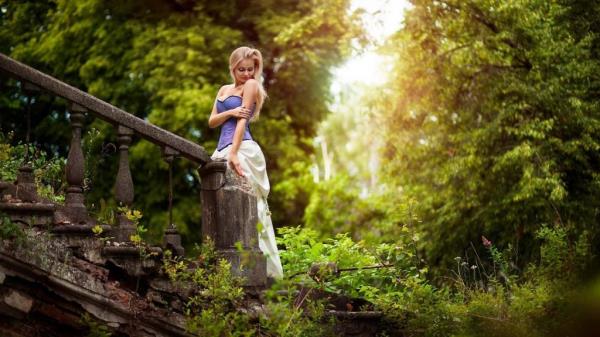 桂林旅游约伴试吃员姜欢妍 桂林旅游约伴试吃员姜欢妍