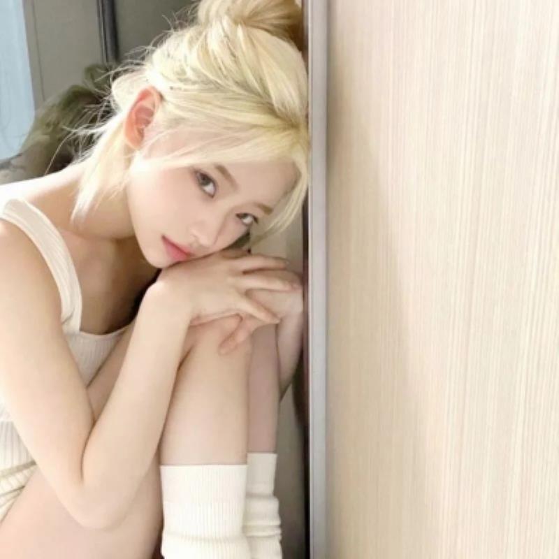 桂林美女伴游预约会计释瑶慕