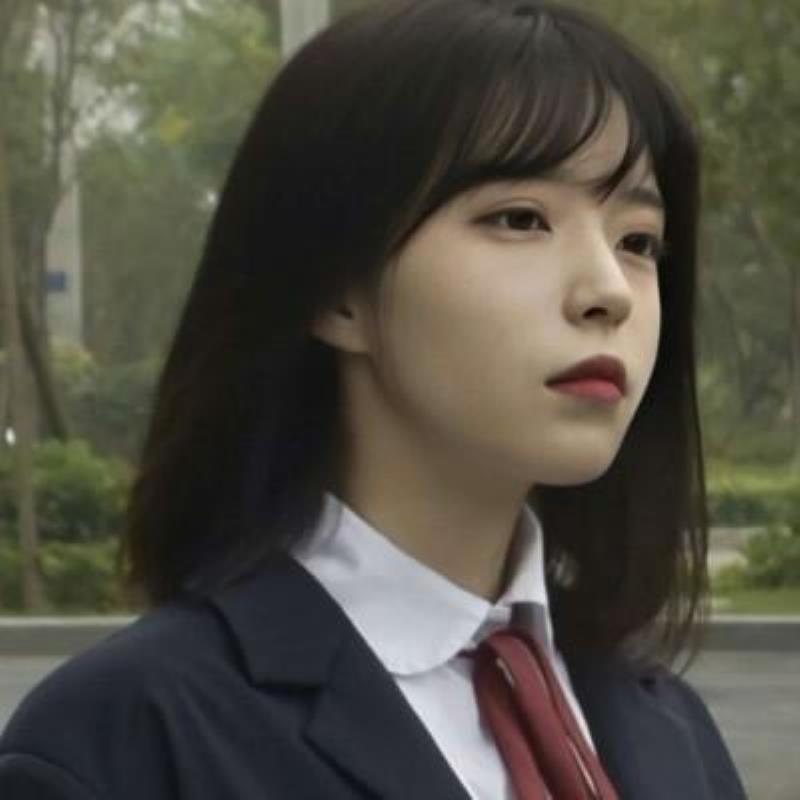 桂林陪玩妹子手模毋平彤