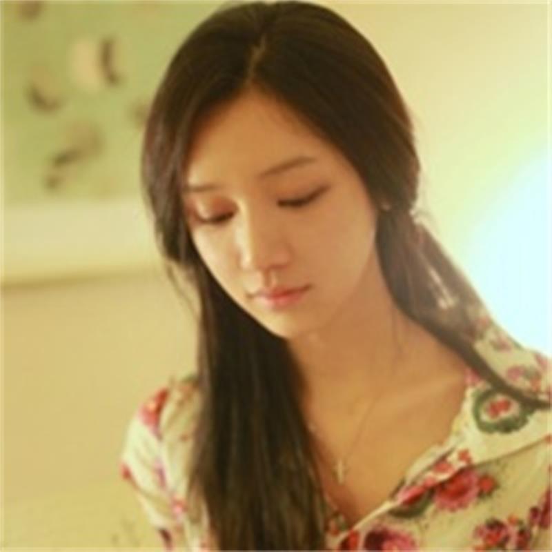 桂林导游试吃员鲜于蕾馨 桂林导游试吃员鲜于蕾馨