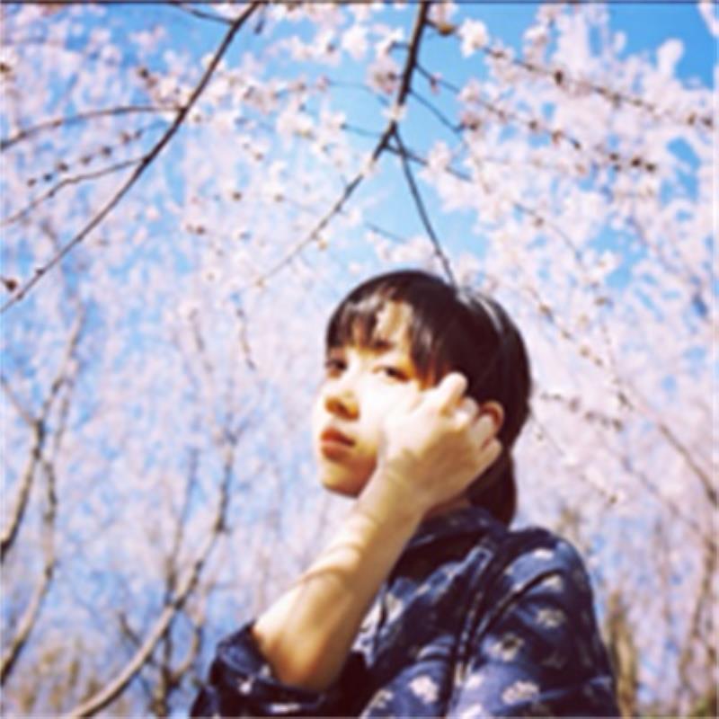 阳春私人伴游女孩插花师太叔芝颖