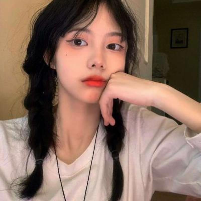 汨罗伴游小姐姐化妆师仪丁霞