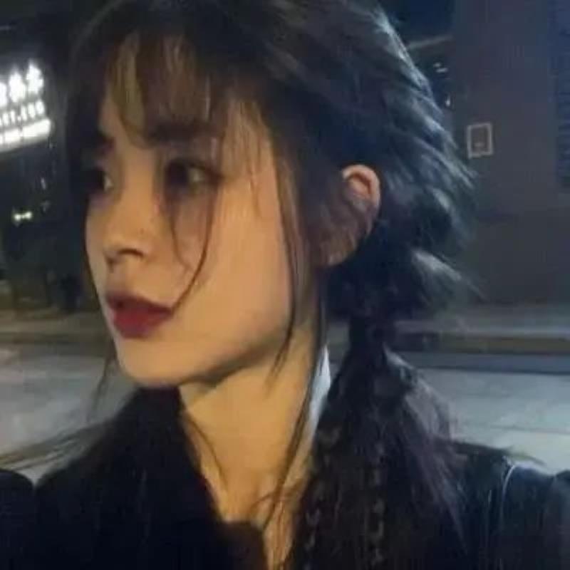 黔西南陪游女孩核数员宦春华