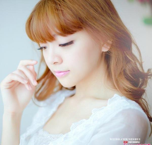 昆明私人伴游女孩导游师若亦 昆明私人伴游女孩导游师若亦