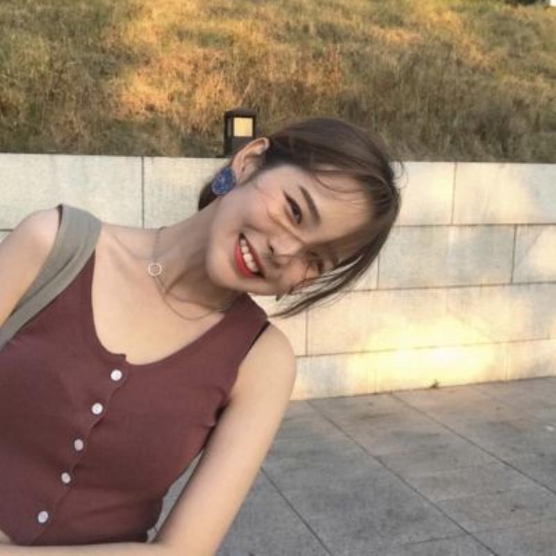 昆明导游硕士爱新觉罗.荌荌