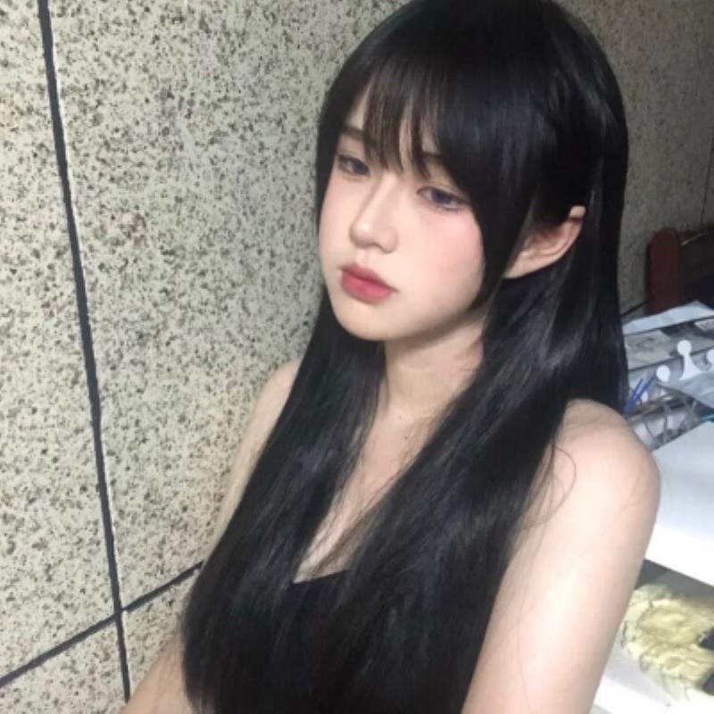 昆明美女陪玩健身网红佴迎溪