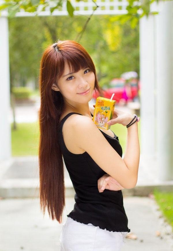 桂林结伴游玩乘务空姐乐正贝心 桂林结伴游玩乘务空姐乐正贝心