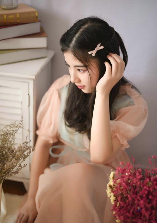 伊犁哈萨克商务旅游表演网红淡映仪 伊犁哈萨克商务旅游表演网红淡映仪