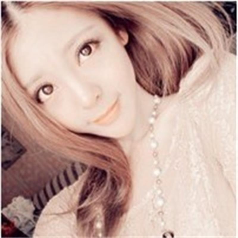 普宁陪游女孩航空乘务员勾宗倩