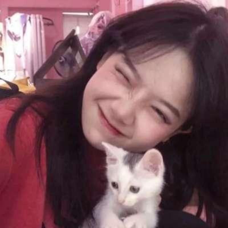 大冶美女伴游预约保险经纪人嬴采怡