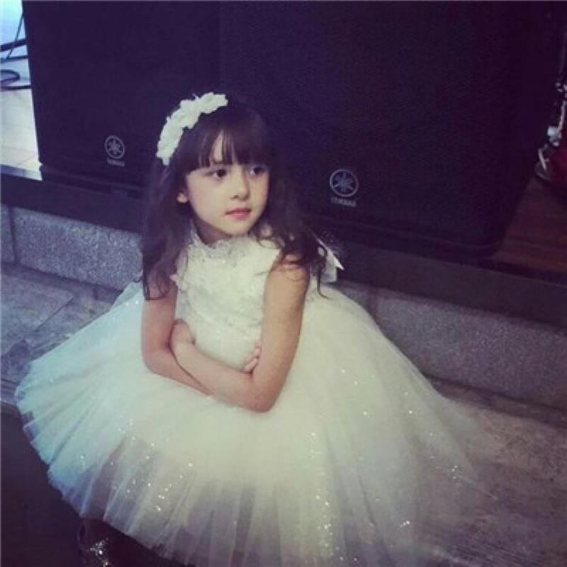 丹阳旅游约伴收银员谈锦丝