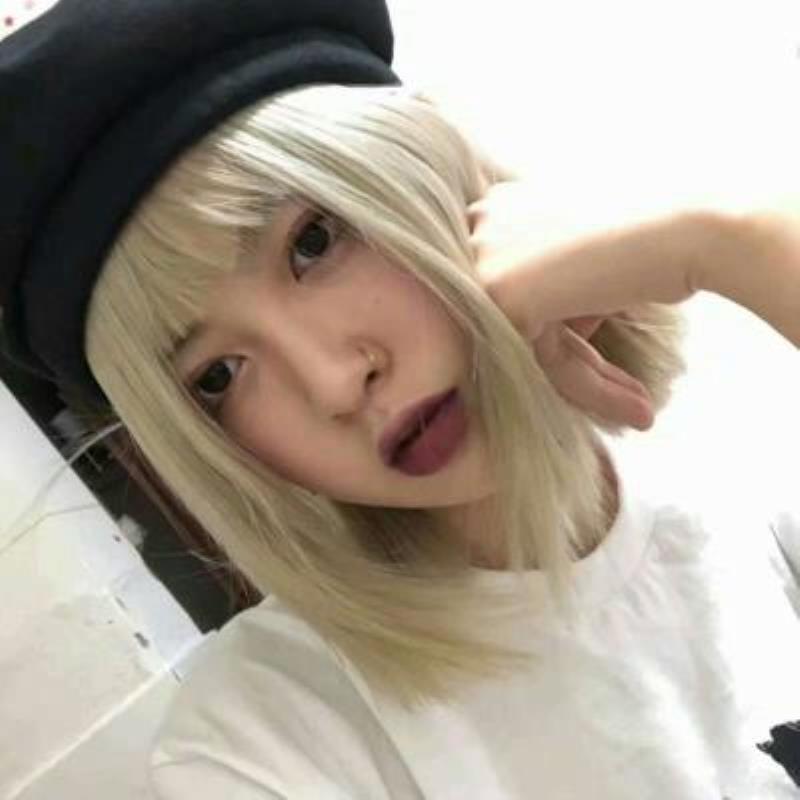 龙泉结伴游玩业务员祢娣娜