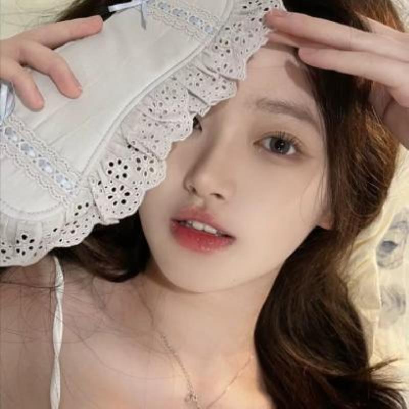 北票陪游女孩在校本科生岑初珍