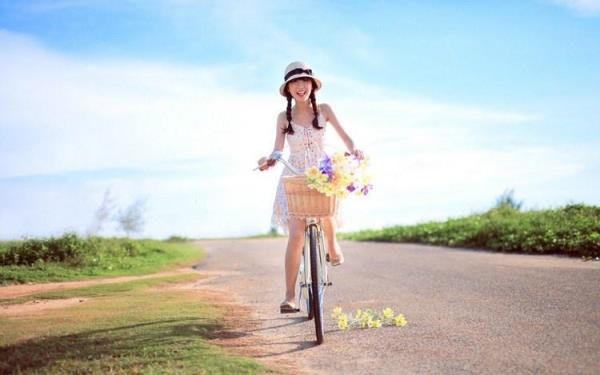 青岛高端商务伴游咨询师诺凝宝 青岛高端商务伴游咨询师诺凝宝