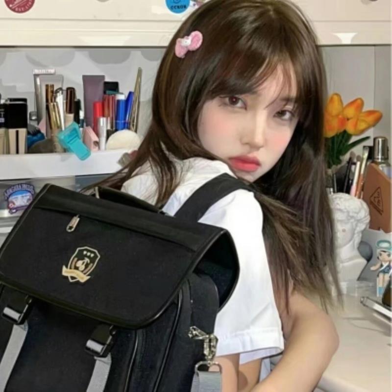 青岛结伴旅游留学生易秀福