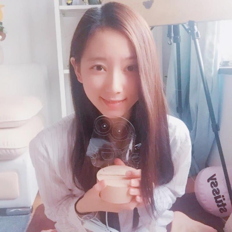 青岛伴游服务美工锺玄玉 青岛伴游服务美工锺玄玉