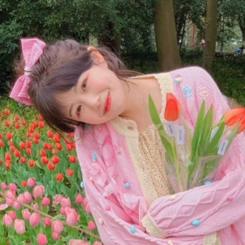 青岛陪游女孩实习空姐笃艺