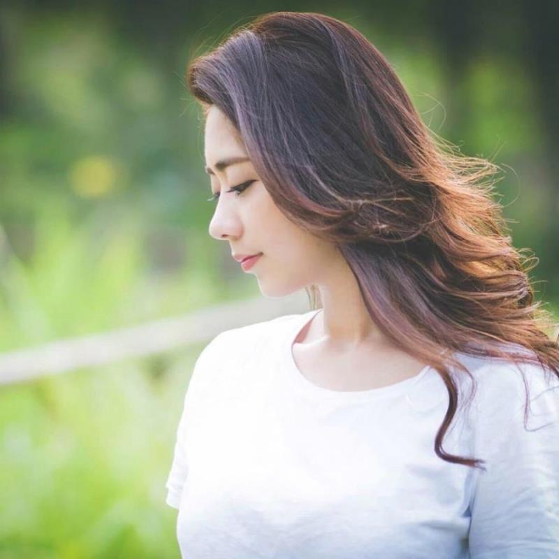 北京陪玩伴游花艺师莱裴姝 北京陪玩伴游花艺师莱裴姝