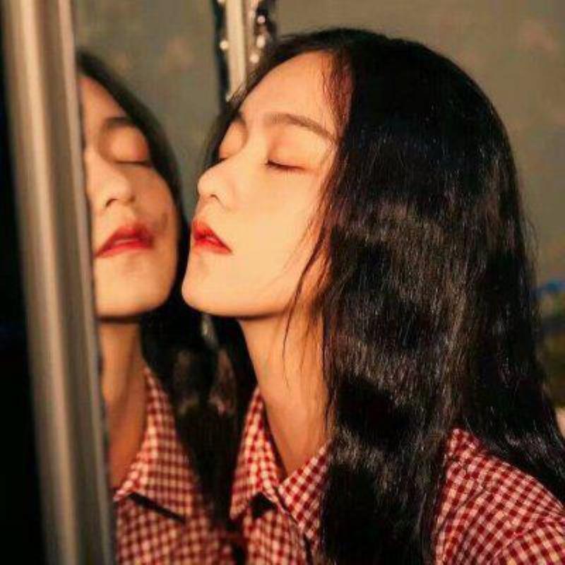 厦门导游花店BOSS仲孙碧妙