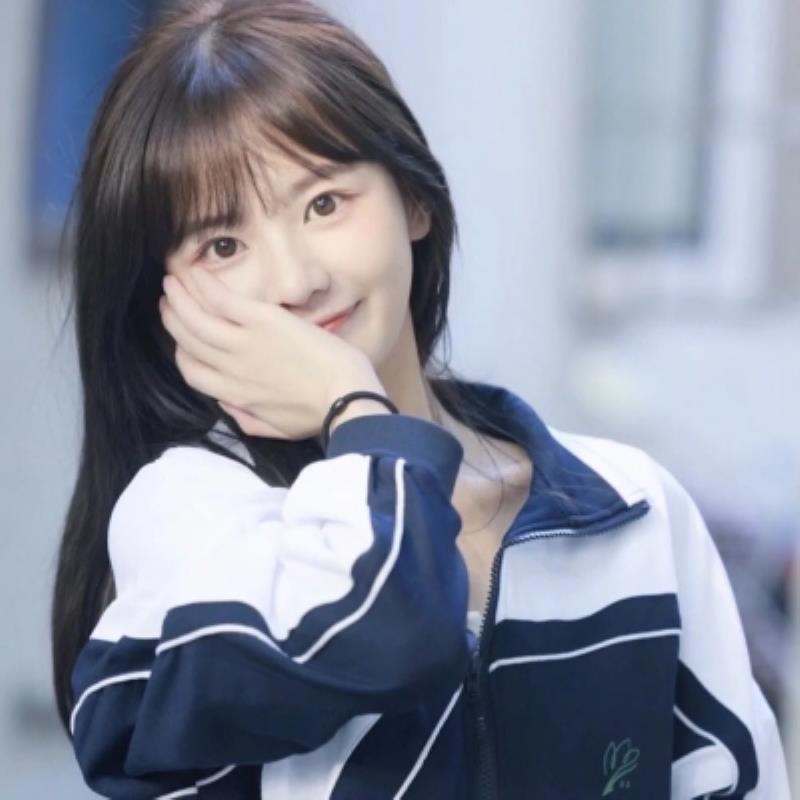 厦门美女陪玩迷人车模段干芙丝