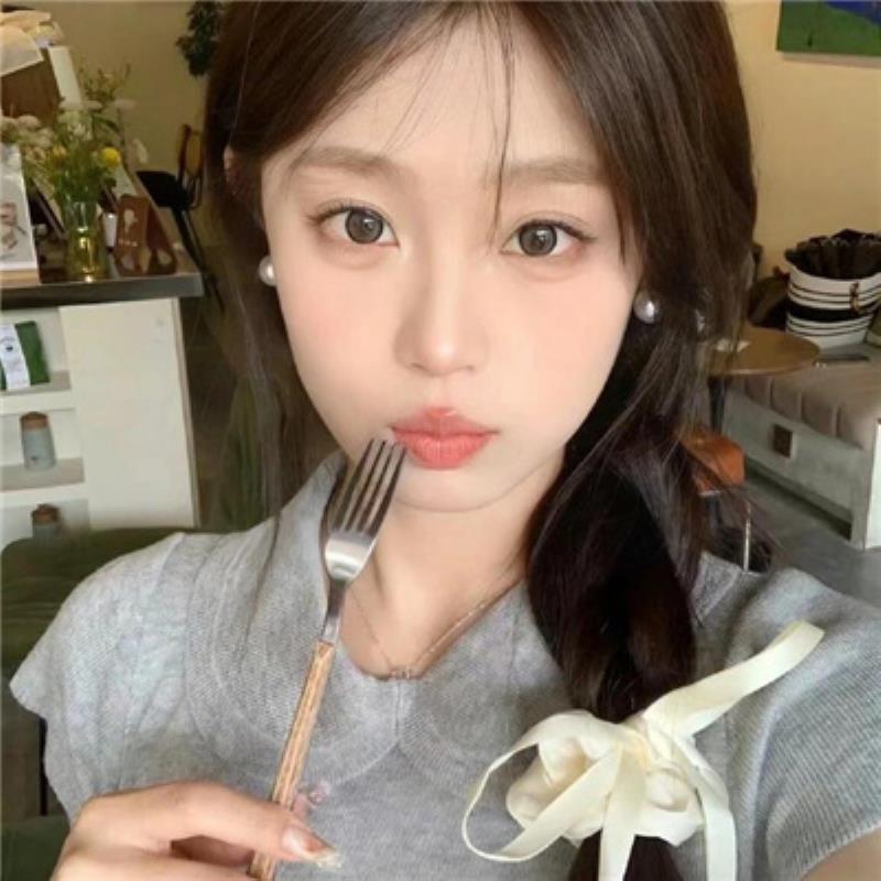 厦门陪玩空姐桓蕾华