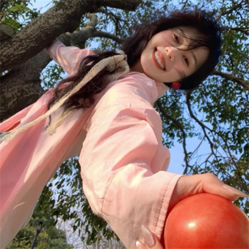 上海商务伴游小学老师折蕾馨