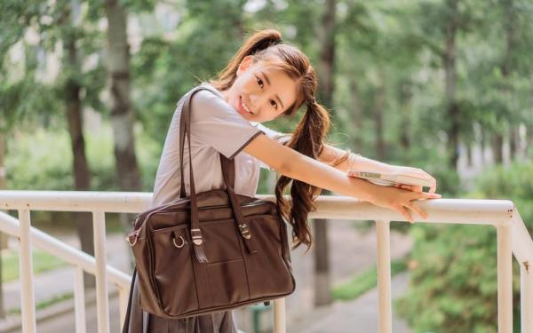 上海陪游女孩歌手勾涵甜 上海陪游女孩歌手勾涵甜