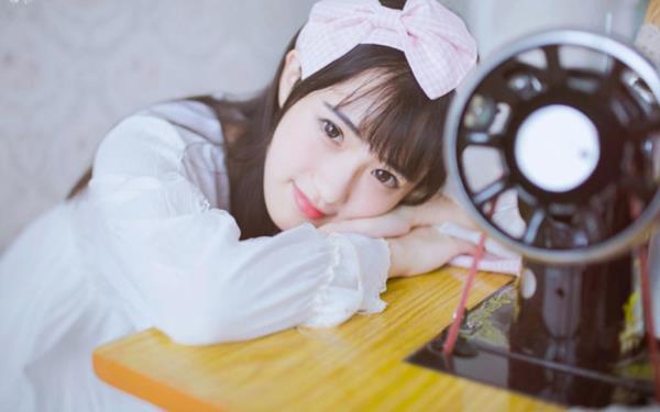 上海高端私人伴游演员益蓝卿 上海高端私人伴游演员益蓝卿