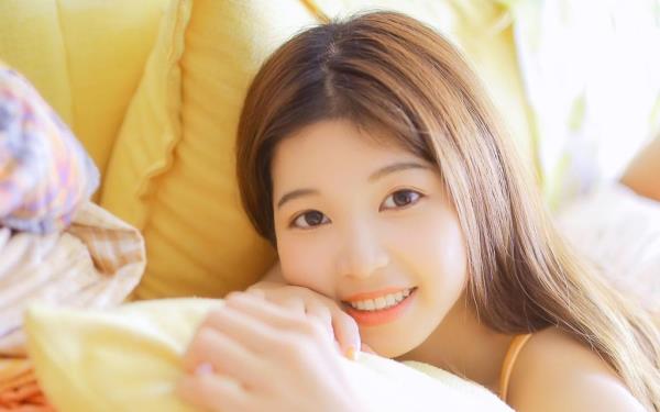 上海伴游小姐姐试穿员符曼颖 上海伴游小姐姐试穿员符曼颖