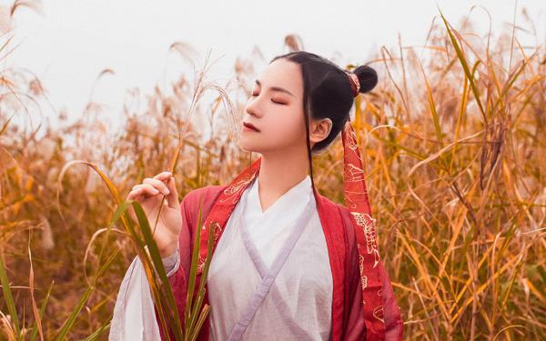 上海商务伴游歌手池雅菁 上海商务伴游歌手池雅菁