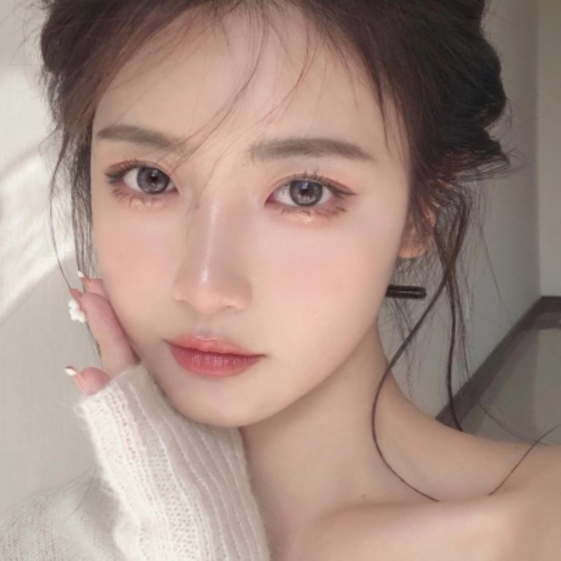 沈阳陪玩伴游推销员华涓琳