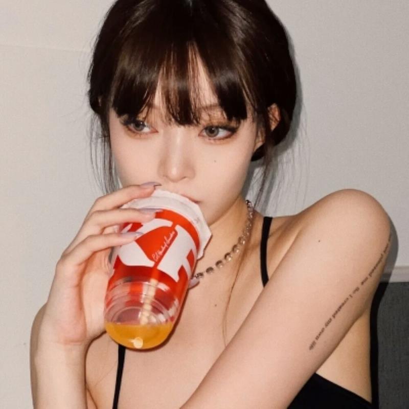 沈阳陪游实习空姐武琦锦