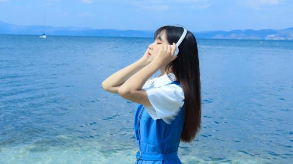 深圳向导伴游车模萨芙晴 深圳向导伴游车模萨芙晴