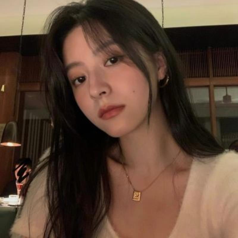 苏洲商务伴游花艺师进元如