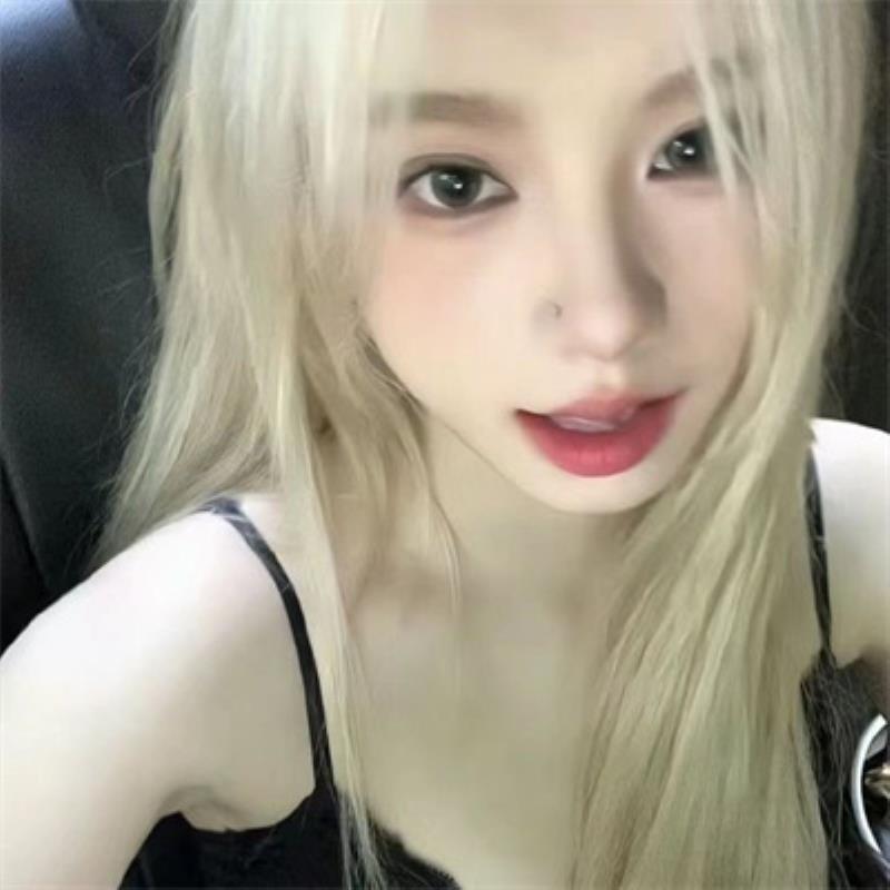 苏洲结女伴旅游前台律姊娟