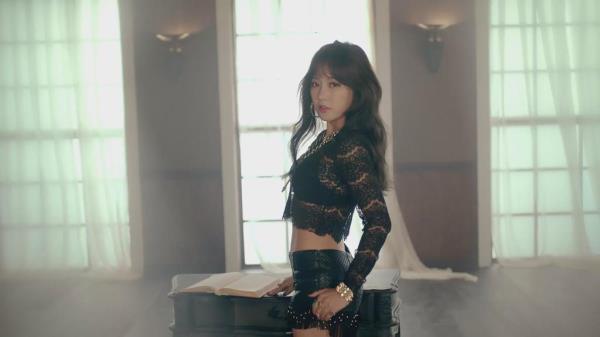 苏州陪游女孩花店BOSS向蓝媛 苏州陪游女孩花店BOSS向蓝媛