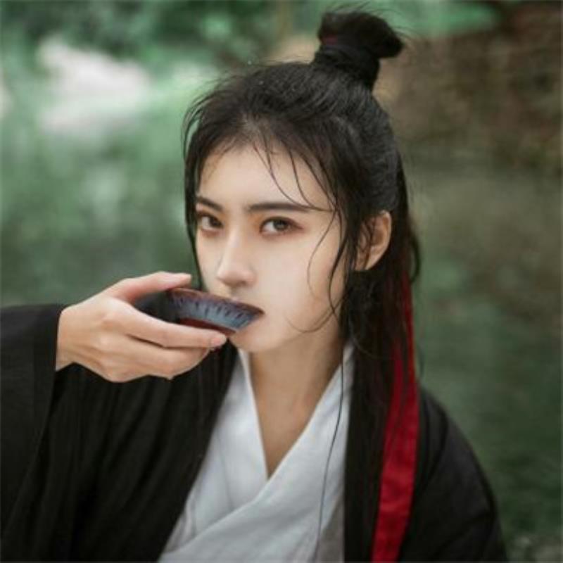 苏洲结女伴旅游高挑空姐任飞雪