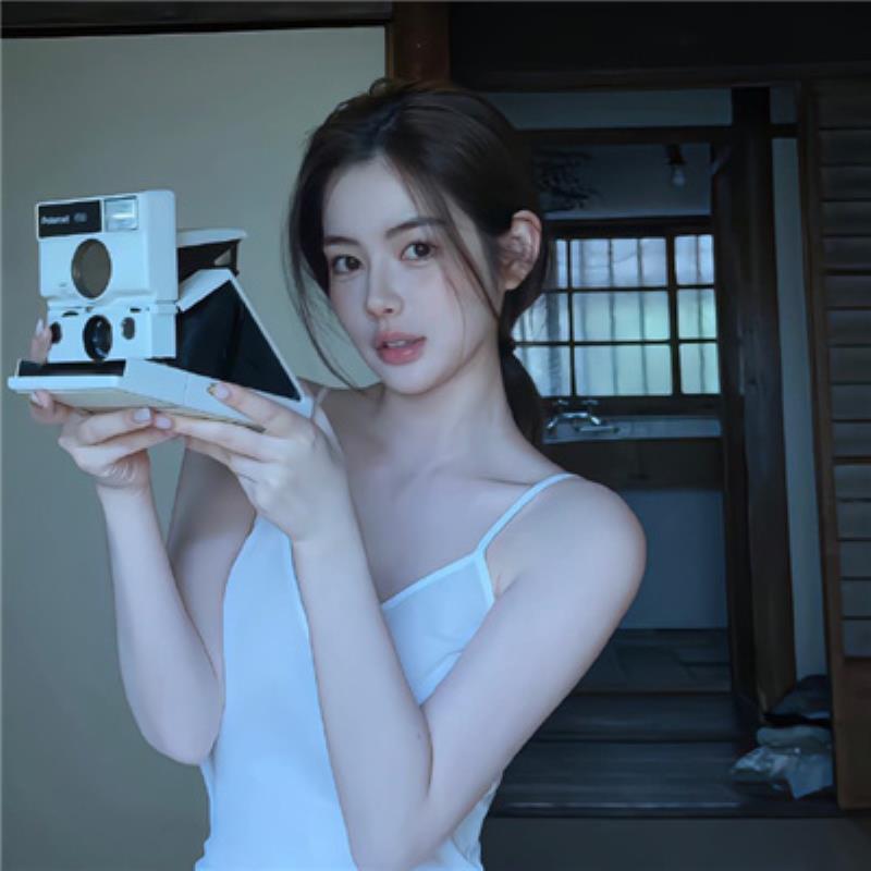 天津女伴游内部车模锺离妙淇