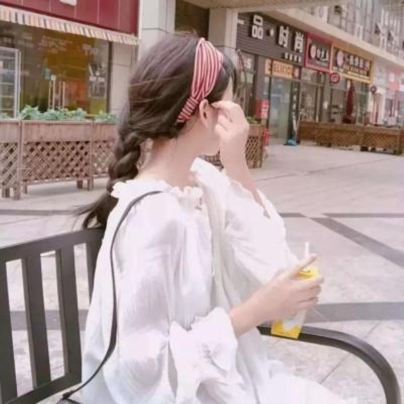 乌鲁木齐私人导游陪玩私人教练尔倩妮