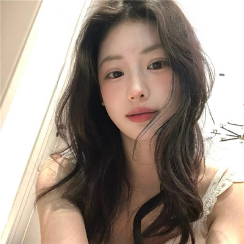 武汉私人伴游女孩接线员蚁惜⽟