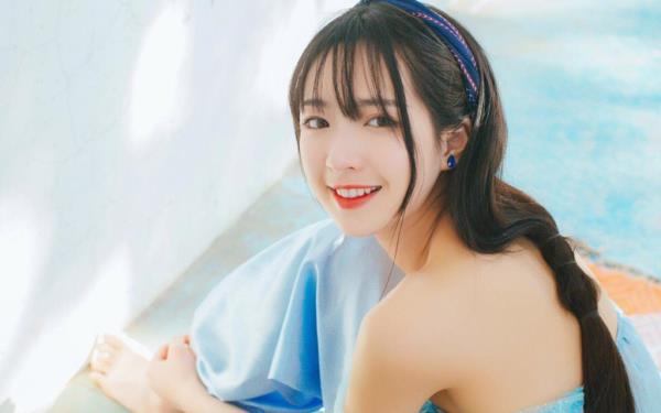 武汉商务伴游模特况怀莲 武汉商务伴游模特况怀莲