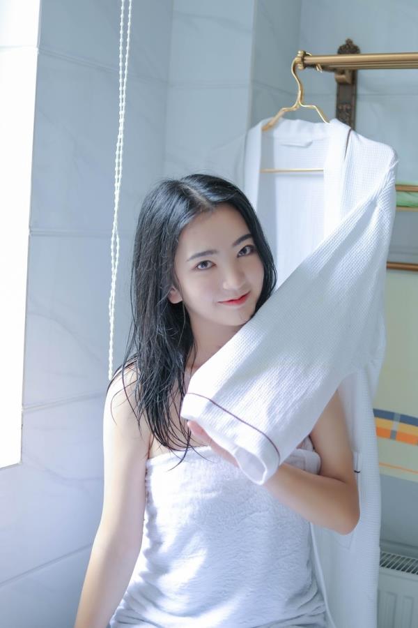 西安伴游花店BOSS能诗桃 西安伴游花店BOSS能诗桃