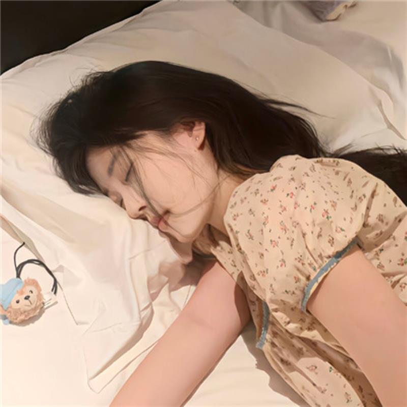 西安女伴游咨询师素慕⼭ 西安女伴游咨询师素慕⼭