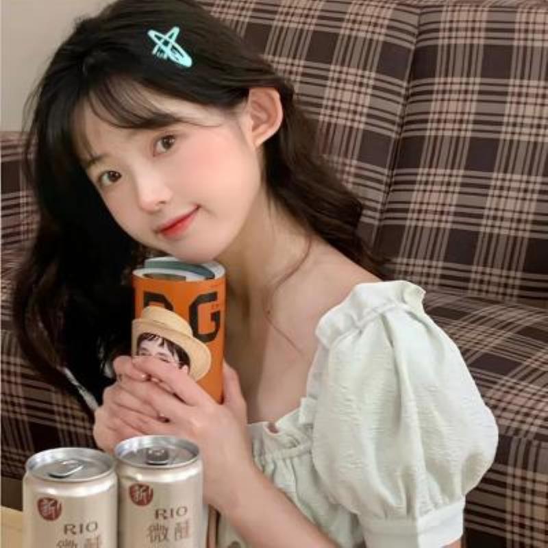 梅河口美女伴游预约航空乘务员生欣艳