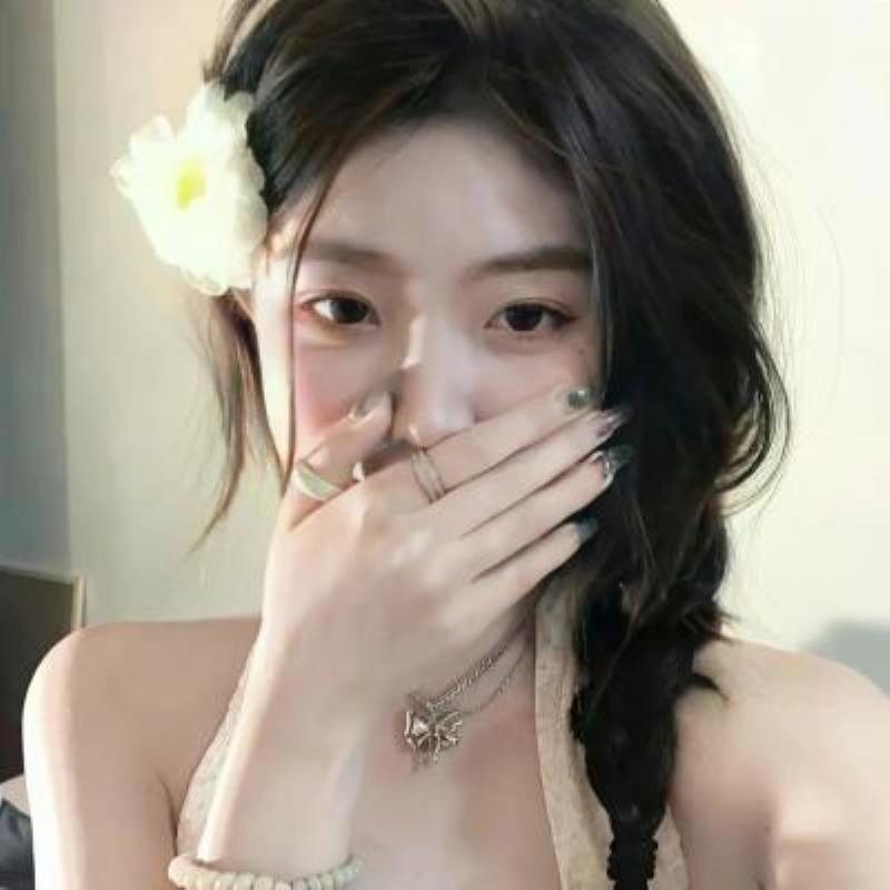 东方女伴游舞蹈老师甫枫真